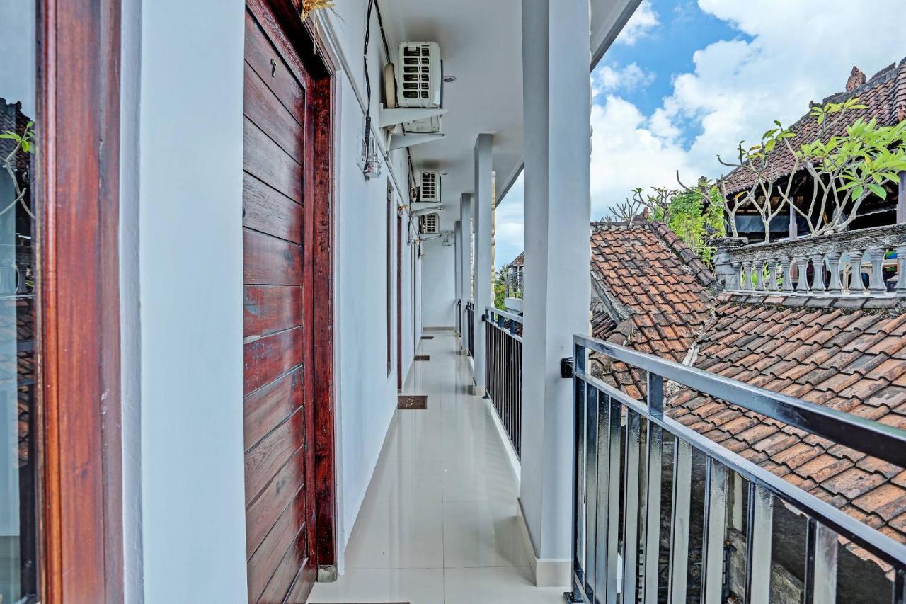 Oyo 91080 Kubu D&D Guesthouse Seminyak Exteriör bild