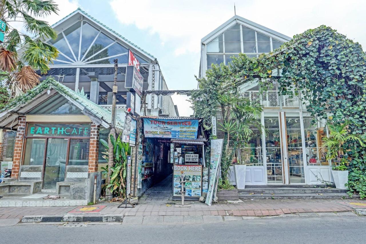 Oyo 91080 Kubu D&D Guesthouse Seminyak Exteriör bild