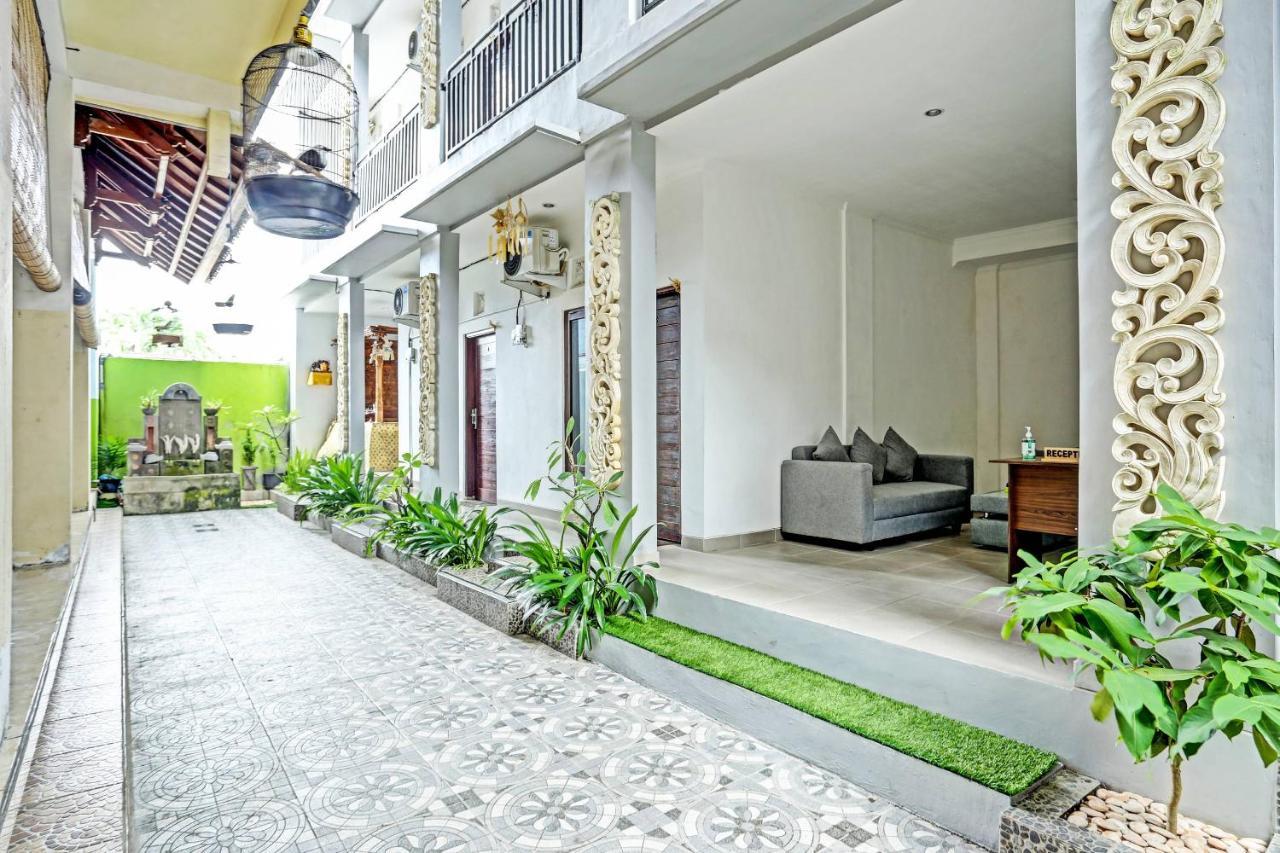 Oyo 91080 Kubu D&D Guesthouse Seminyak Exteriör bild